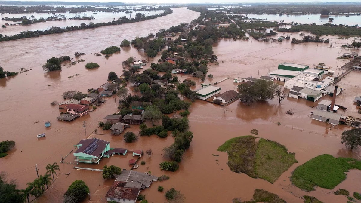 El desolador panorama por los temporales en el sur de Brasil: 57 muertos, 67 desaparecidos y una devastación total