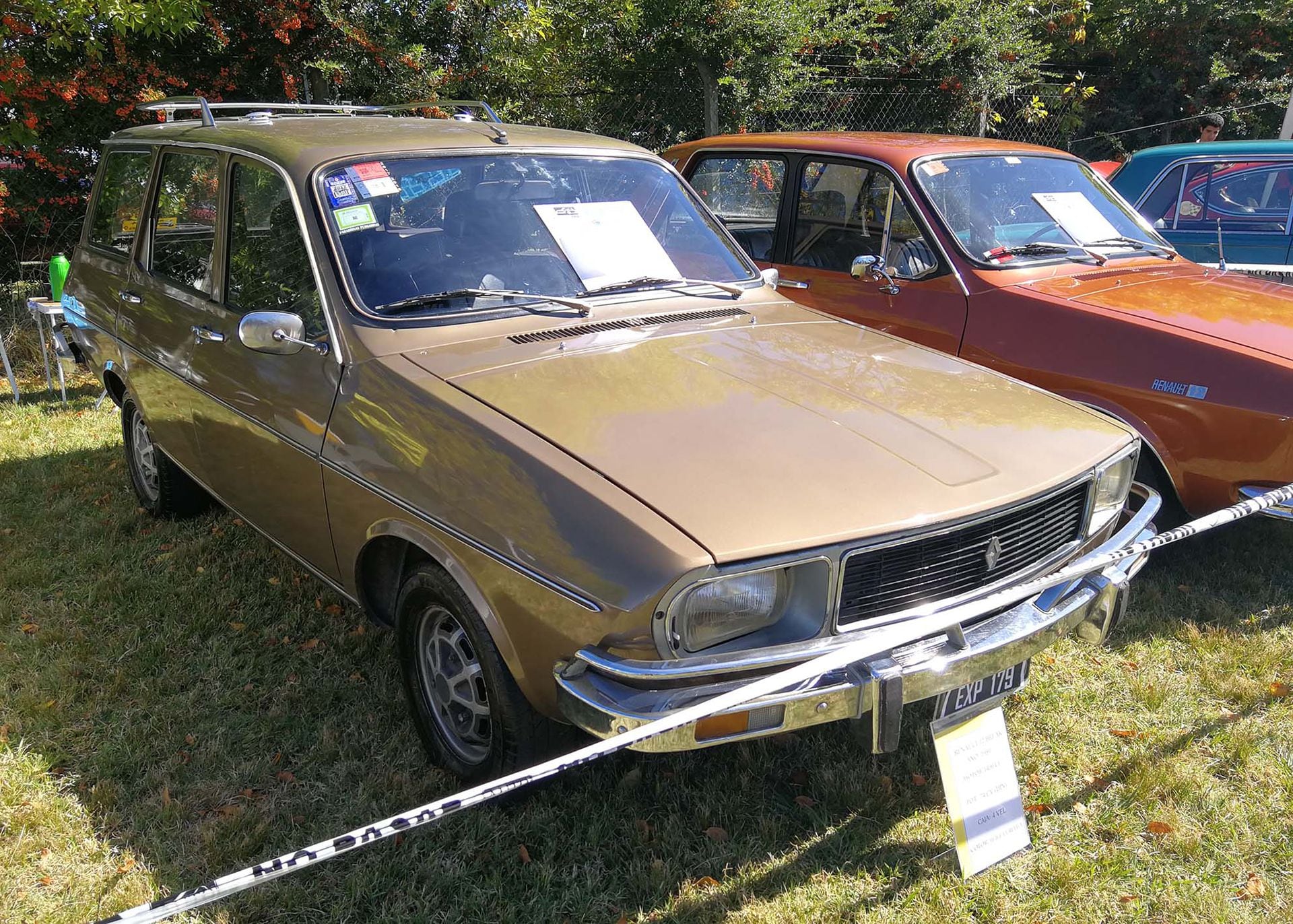 La versión familiar, llamada Break, era apenas más larga que el sedán pero tenía muy buena capacidad de carga (Gentileza Club Renault 12)