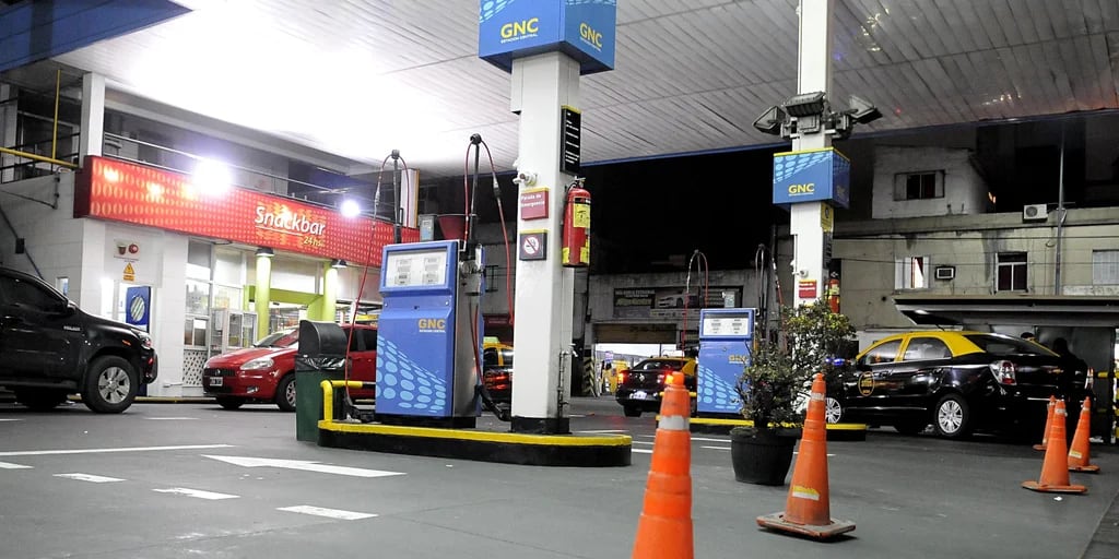 La venta de GNC fue interrumpida en algunas zonas de la Argentina para asegurar el gas domiciliario