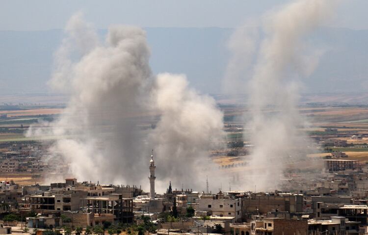 Un bombardeo de mayo en la provincia de Idlib (AFP)