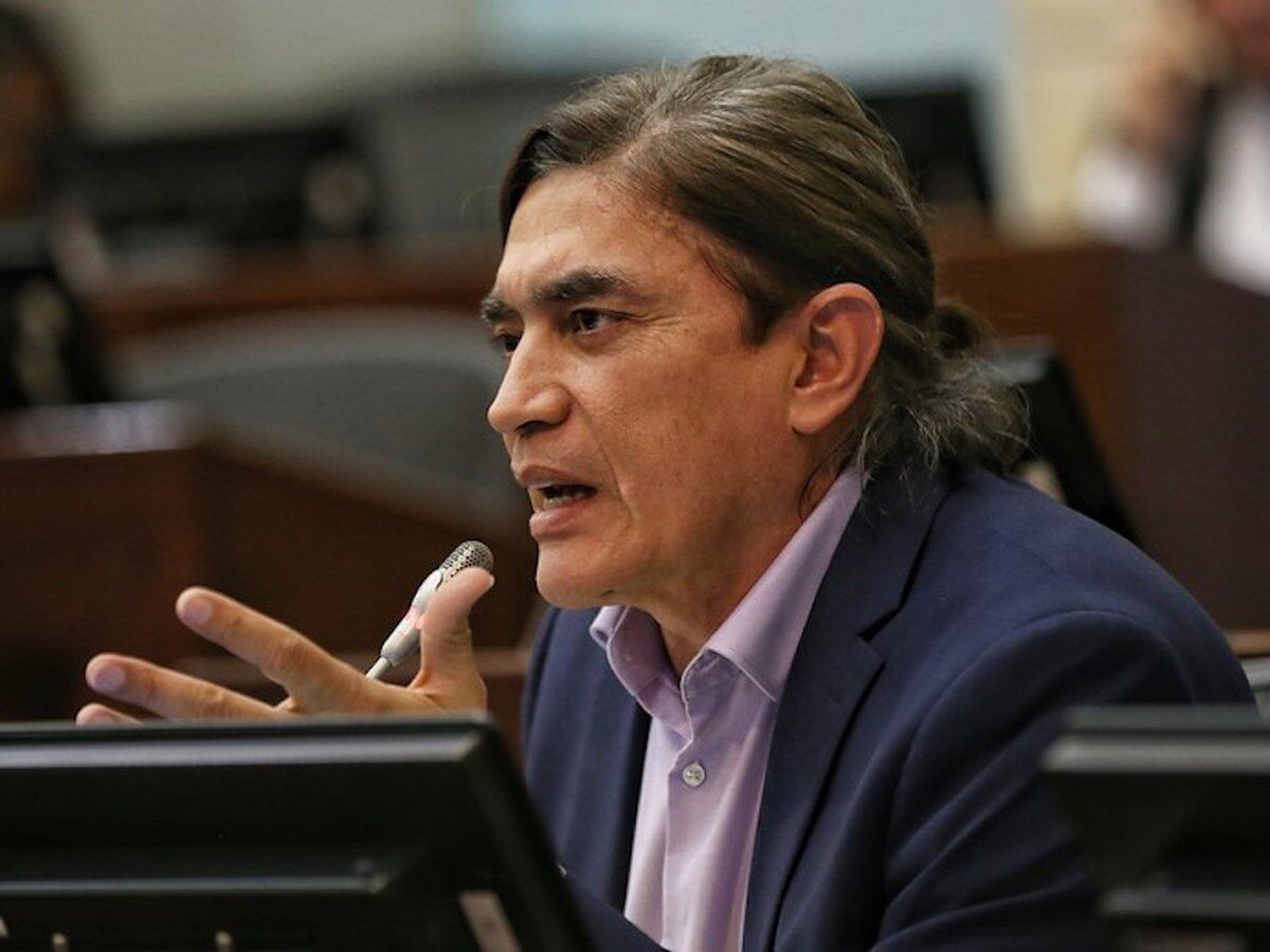 Gustavo Bolívar apoya nueva reforma tributaria: “por primera vez será  pagada por empresarios” - Infobae