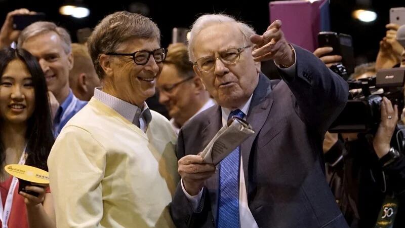 Su vínculo con Bill Gates podría despojar a Warren Buffet de la presidencia de su empresa