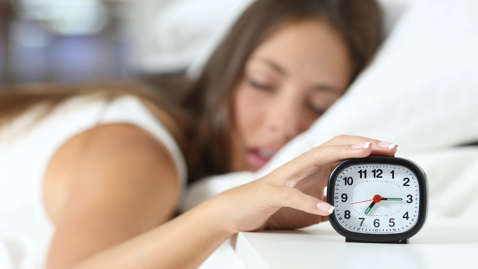 Universidades estudian las fases del sueño y como conciliarlo (iStock)