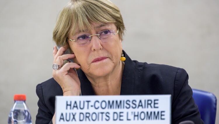 La Comisionada para los Derechos Humanos de la ONU, Michelle Bachelet (Photo by FABRICE COFFRINI / AFP)