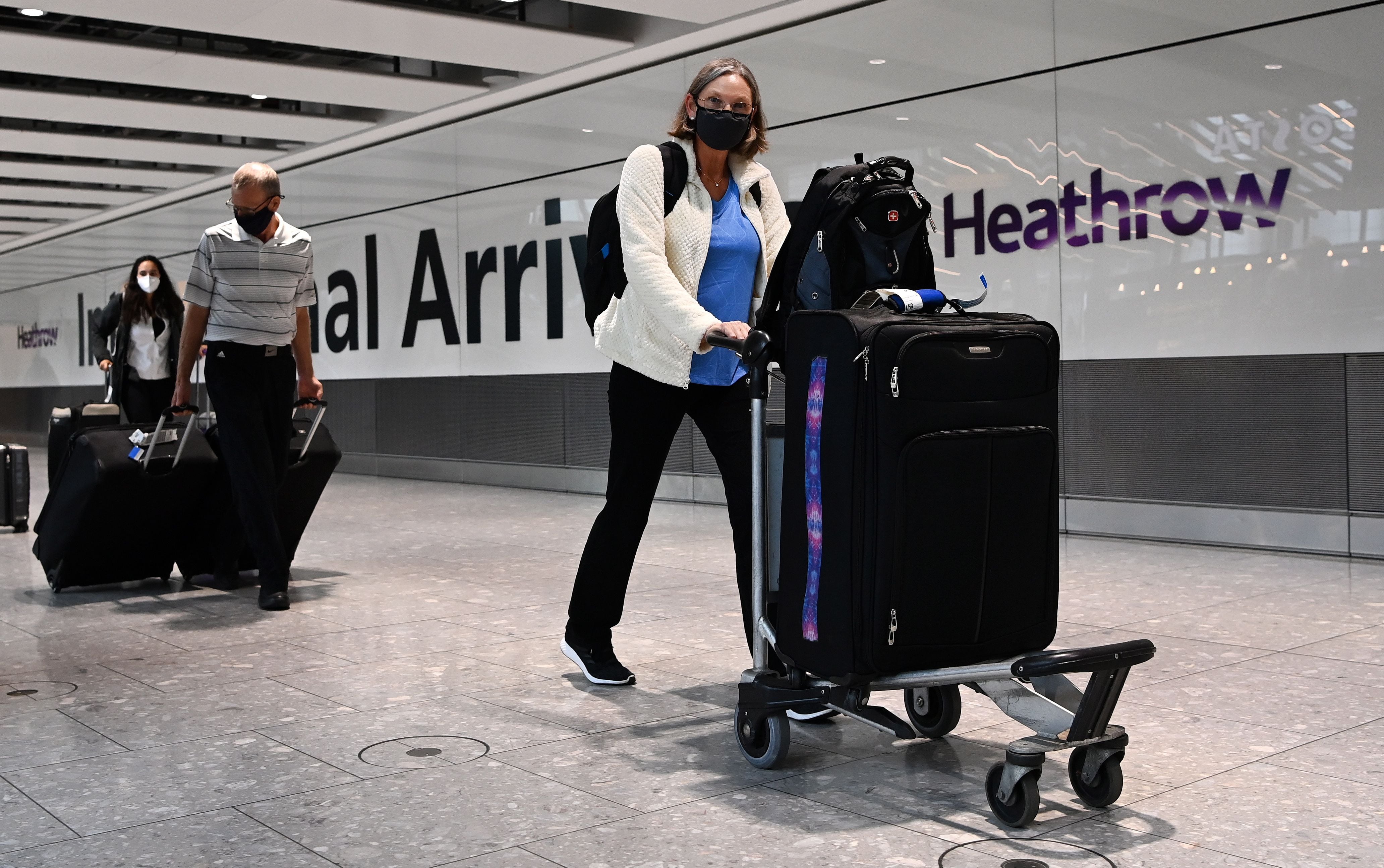 Viajeros en el aeropuerto de Heathrow, en una imagen de archivo. EFE/EPA/ANDY RAIN