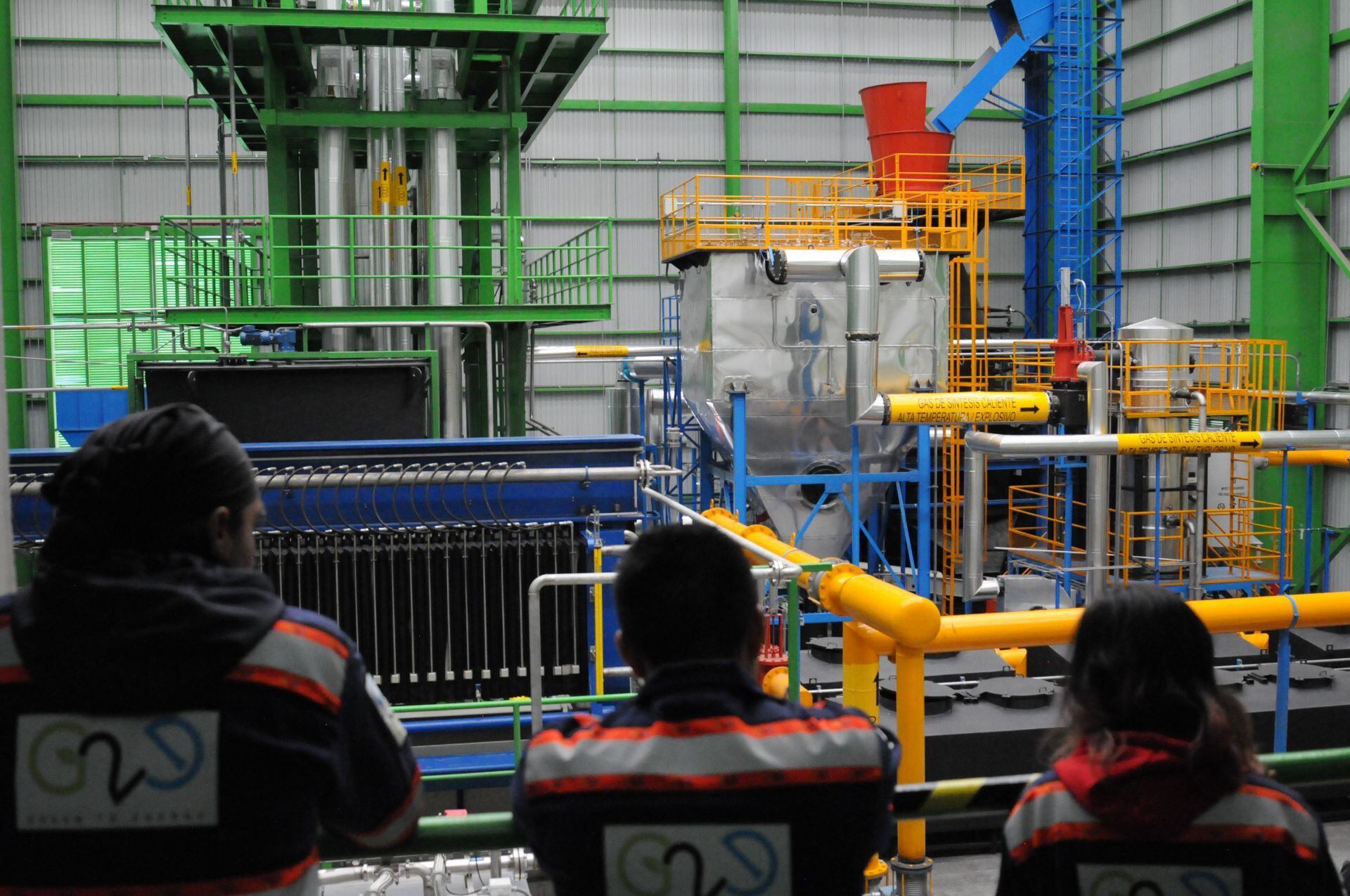 Empresas podrían reducir las horas laboradas. Foto: Cuartoscuro