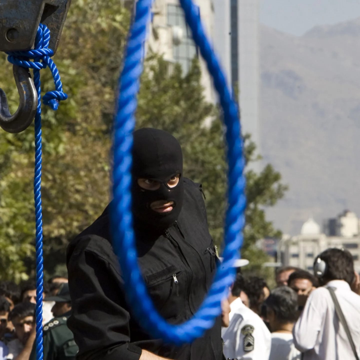 Irán ejecuta a hombres