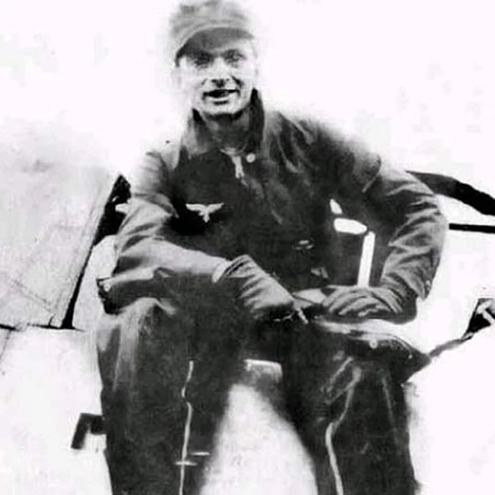 Alas de la Luftwaffe: El piloto alemán que derribó a Antoine de Saint-Exupéry, el autor de "El Principito" Saint-exupery-horst-rippert-piloto-aleman-que-dice-haber-derribado-su-avion