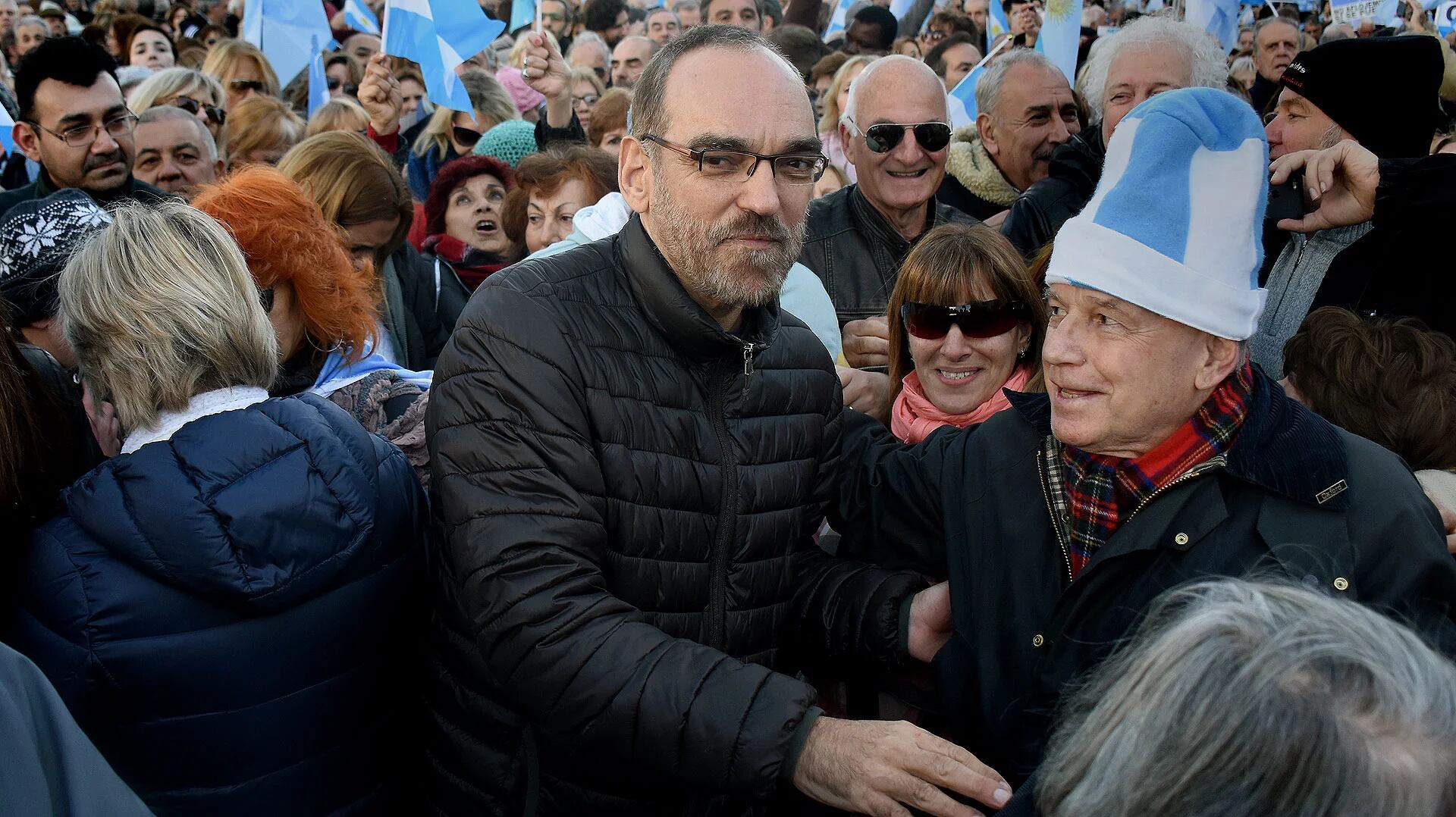 Fernando Iglesias se sumó a la marcha. Podría ser candidato a diputado nacional en la Ciudad