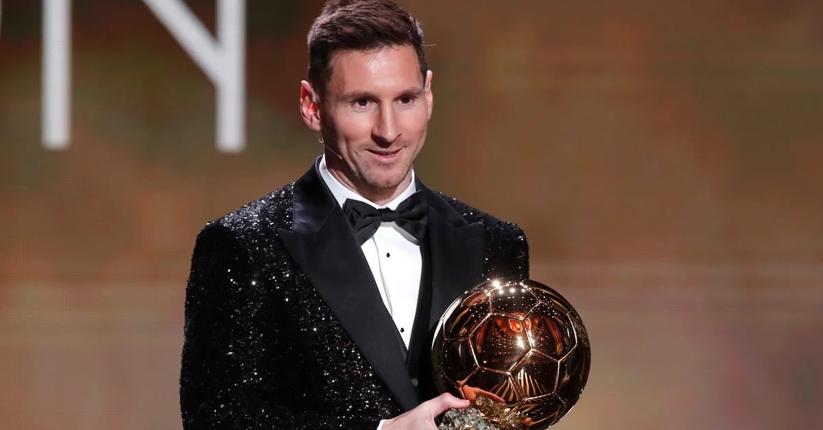 Lionel Messi remporte son septième Ballon d’Or et continue d’écrire l’histoire