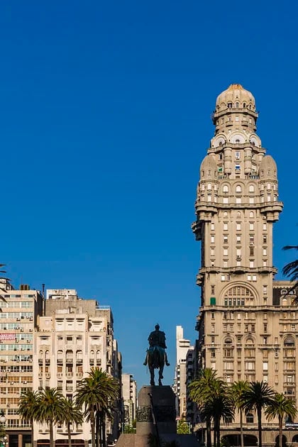 Uruguay busca atraer turistas argentinos: los 6 beneficios que ofrece y  cómo conseguirlos - Infobae