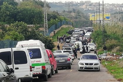 El lugar, en el sur de El Líbano, donde fue encontrado el auto con el cadáver de Lokman Slim. REUTERS/Ali Hankir 