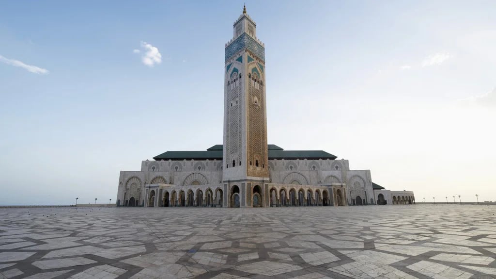 Según Islamic Arts and Architecture, “la mezquita Hassan II es uno de los pocos edificios religiosos abiertos al público no islámico