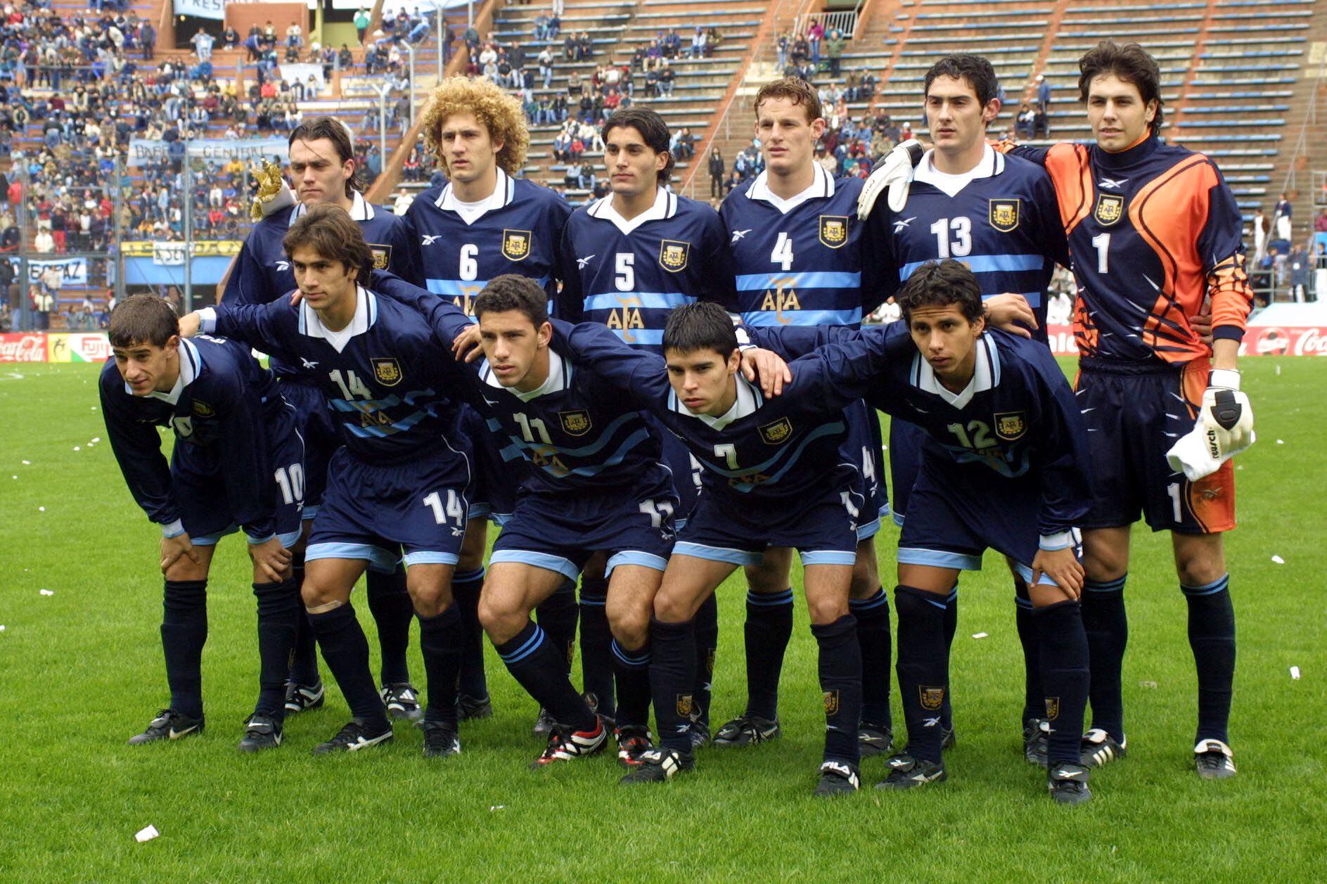 Formación Sub 20 debut ante Finlandia (2001)