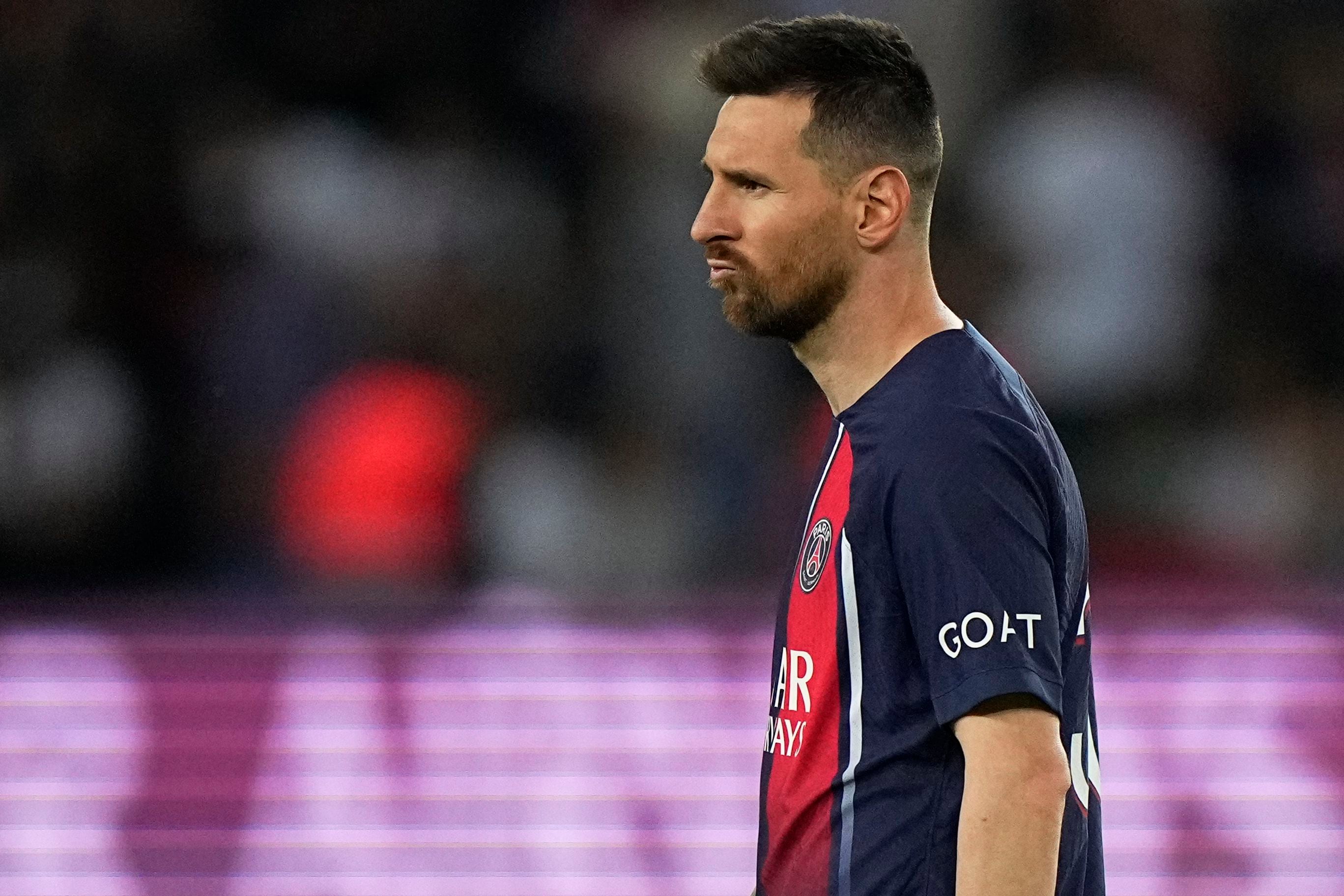 Messi comienza a alejarse del Barcelona (AP)