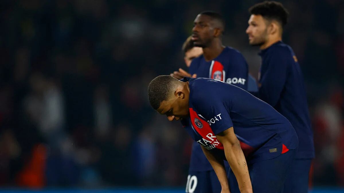Las perlitas de la eliminación del PSG de la Champions: los seis tiros en los palos, la frustración de Mbappé y la provocación de los ultras
