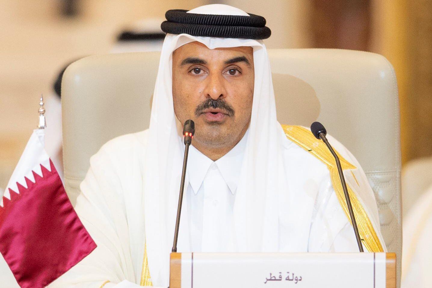 El emir de Qatar, Tamim bin Hamad Al Thani, asiste a la cumbre de emergencia de la Liga Árabe. Foto Saudi Press Agency/dpa/Archivo