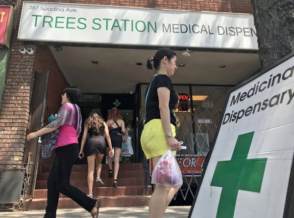 Dispensario de marihuana medicinal en Toronto, CanadÃ¡ (Reuters)