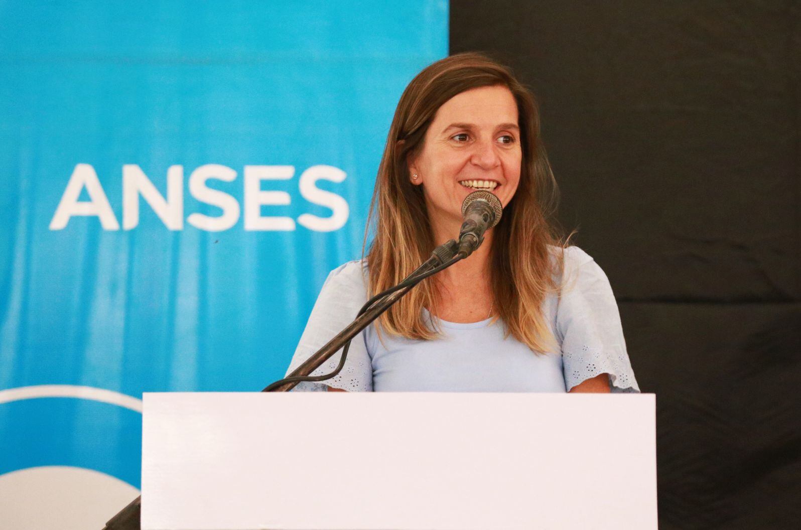 Anses Fernanda Raverta