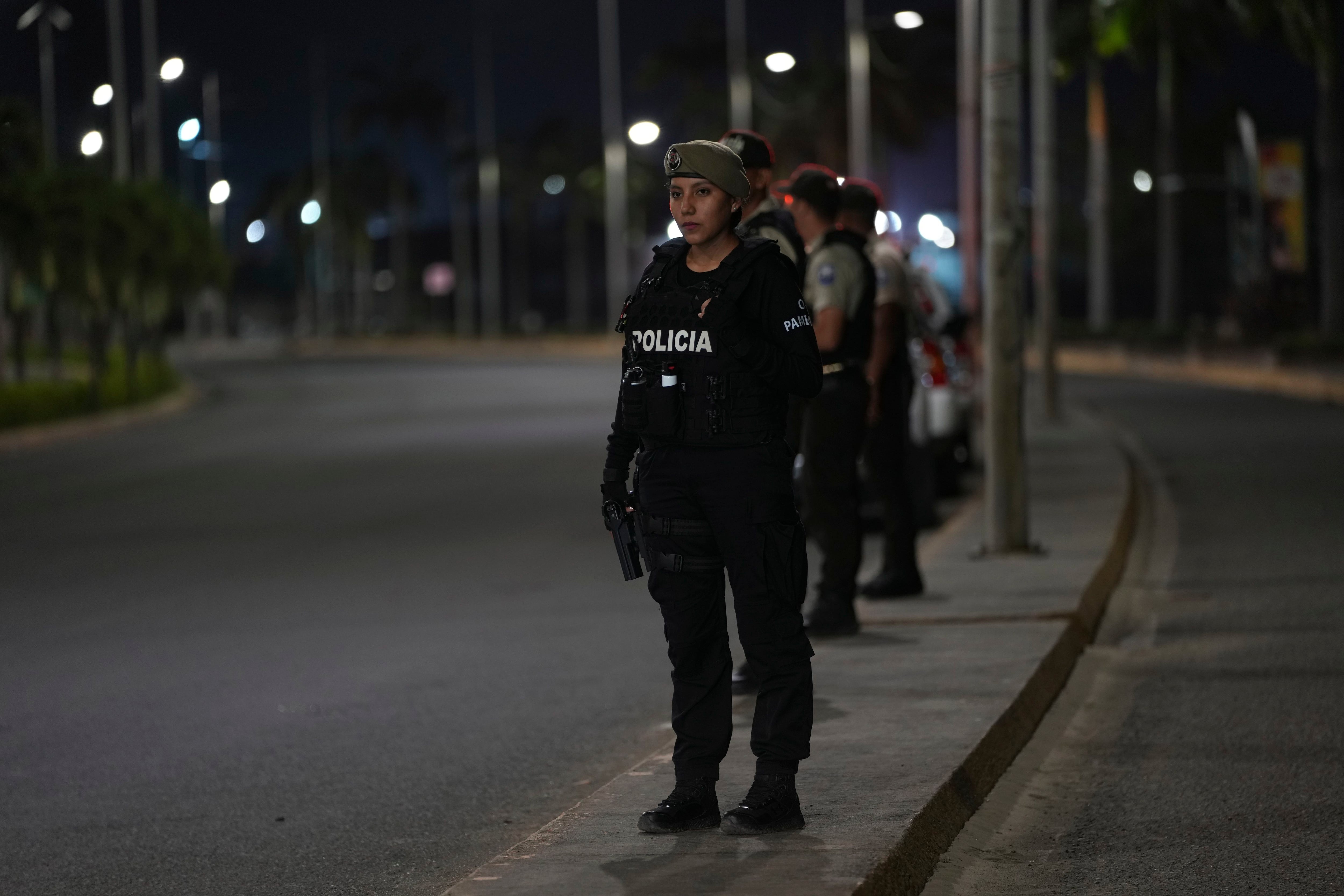 La Policía detuvo a más de 2.000 adolescentes en 2022 por haber cometido algún delito. (Foto AP/Dolores Ochoa)