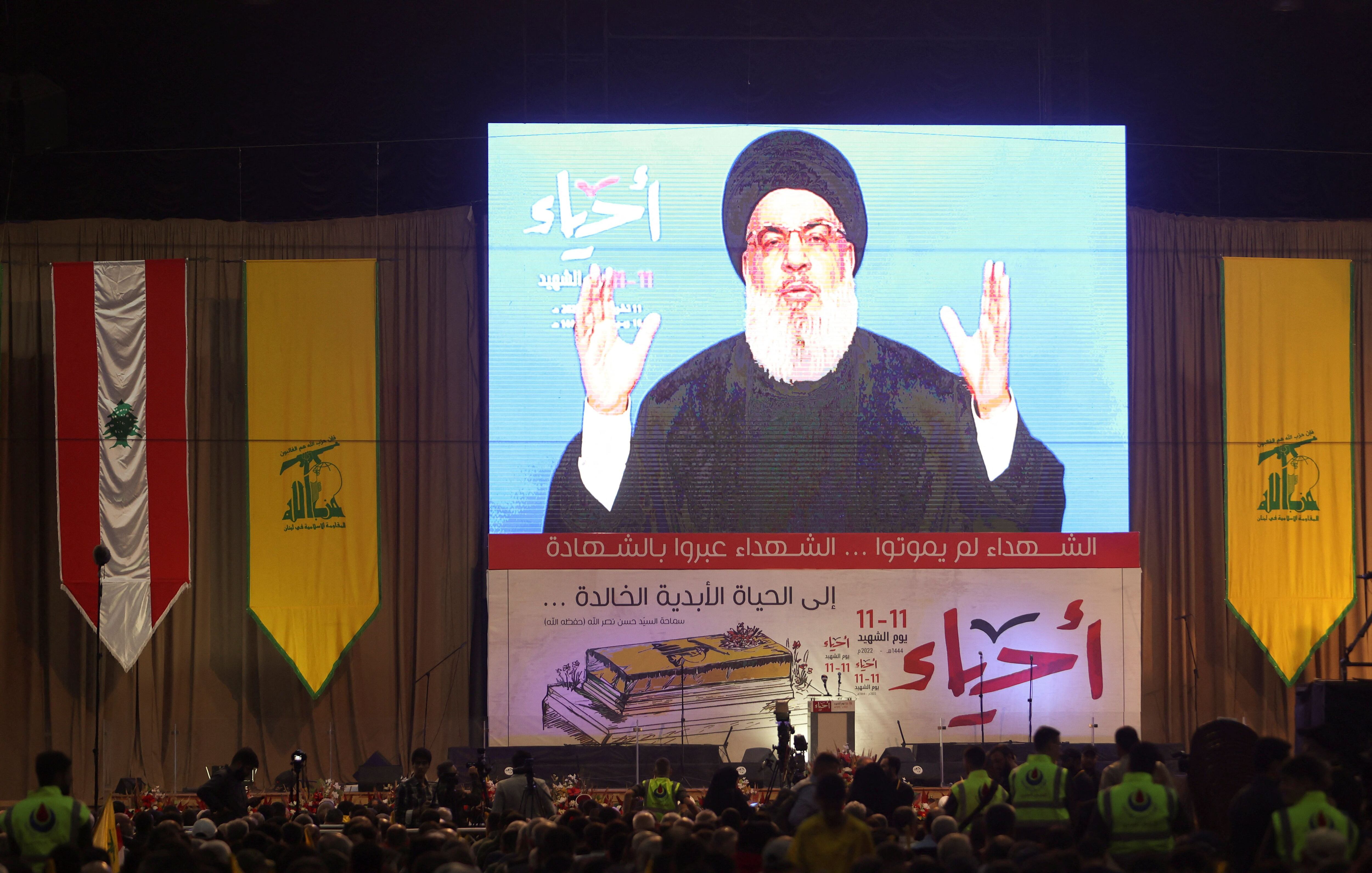Imagen de archivo del jefe del grupo terrorista Hezbollah,Hassan Nasrallah, en un mensaje a sus seguidres en Beirut