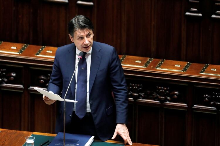 Giuseppe Conte este martes en el Parlamento italiano (REUTERS/Remo Casilli)