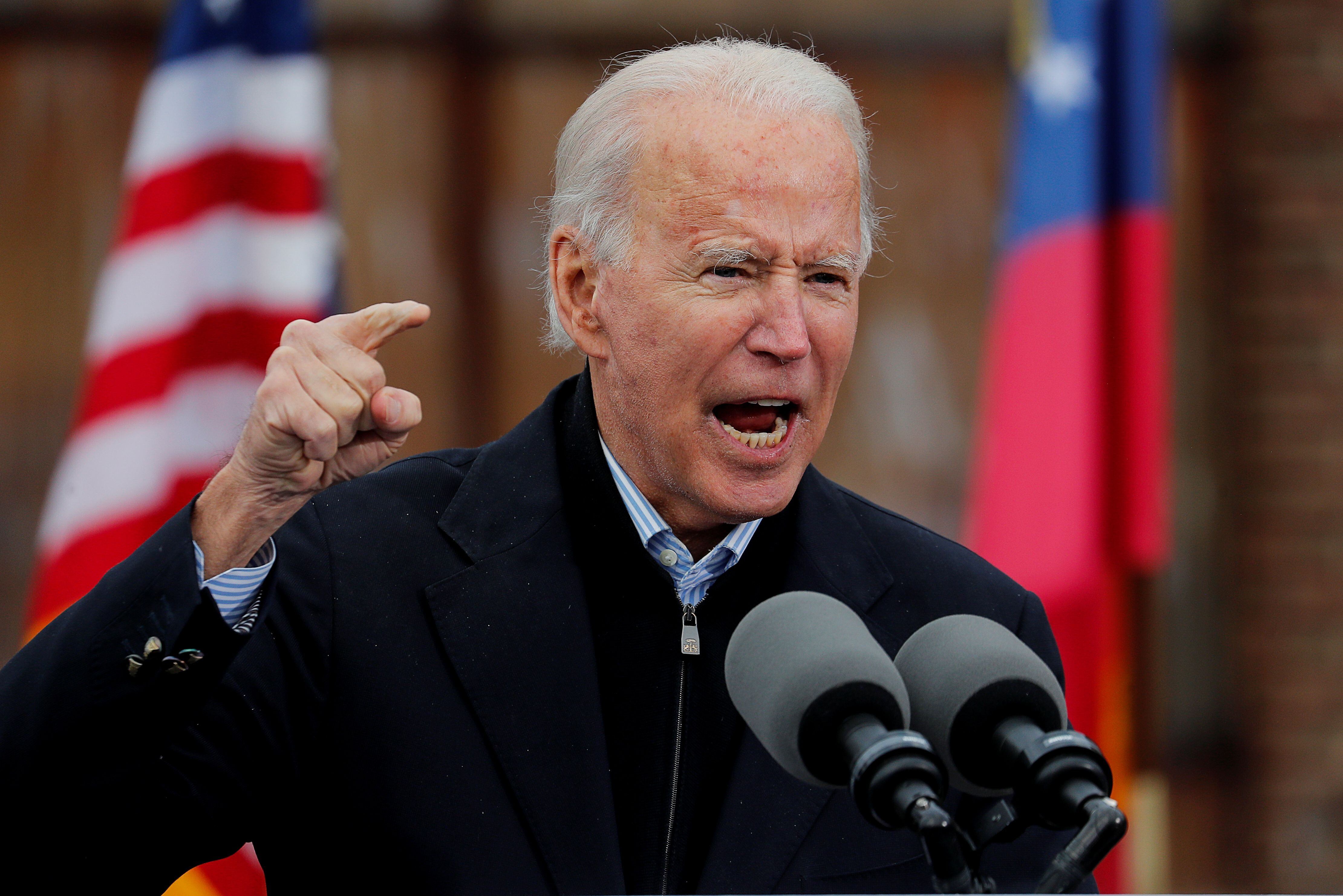 Biden trata de motivar a los demócratas a ir a votar el martes en Georgia (REUTERS/Mike Segar)