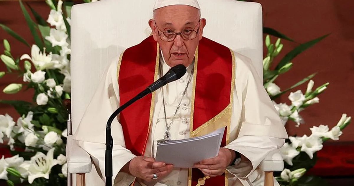 Papa Francesco ha condannato l’assassinio di Fernando Villavicencio: “L’Ecuador deve unirsi in uno sforzo comune per la pace”.