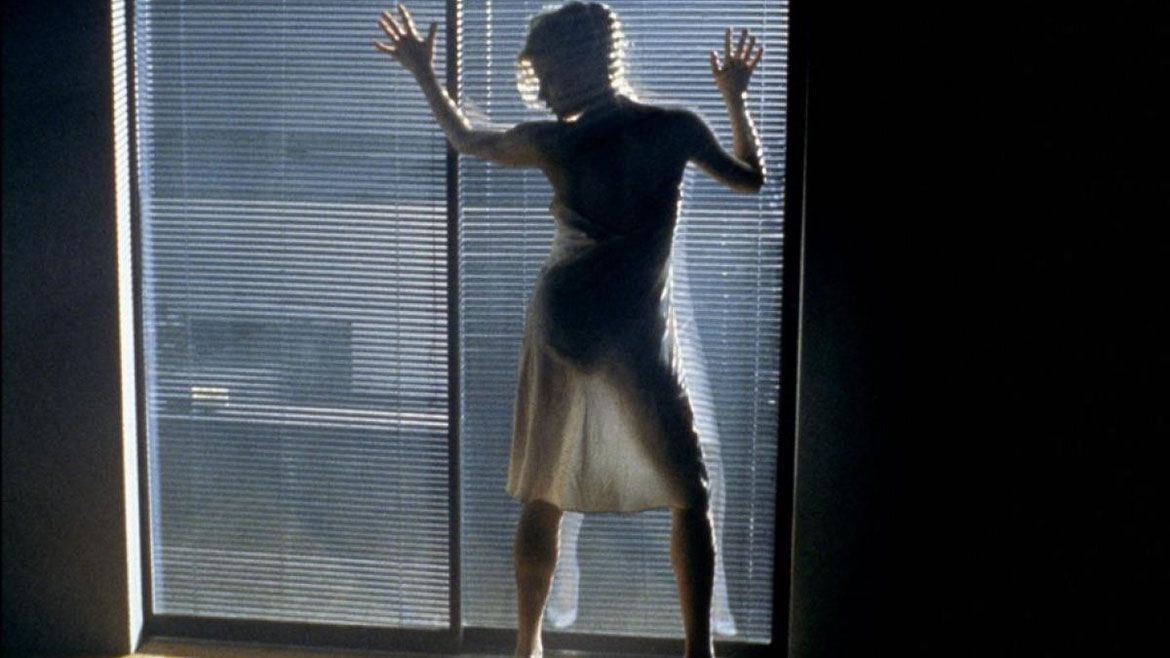La película Nueve Semanas y Media que tuvo como protagonistas a Kim Basinger (imagen) y Mickey Rourke se filmó en un loft recuperado del SoHo de Nueva York