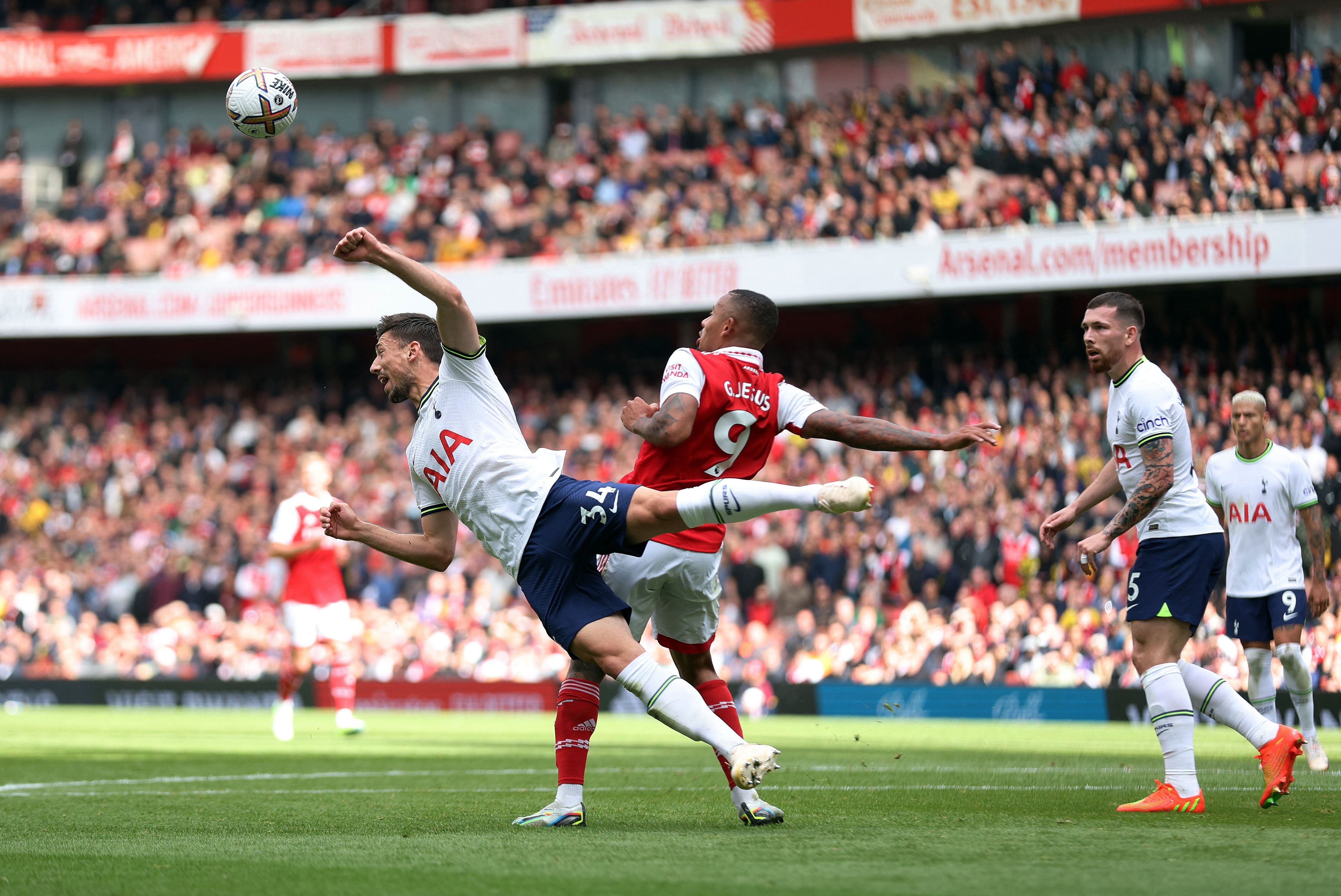 Arsenal venció 3-1 a Tottenham en la Premier LeagueFoto: Reuters/Matthew Childs 