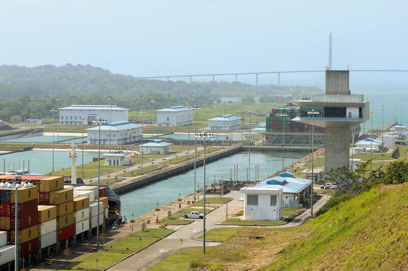 Las esclusas de Agua Clara en el canal de Panamá, en las afueras de Ciudad de Panamá, Panamá. 11 de abril de 2024. REUTERS/Aris Martínez