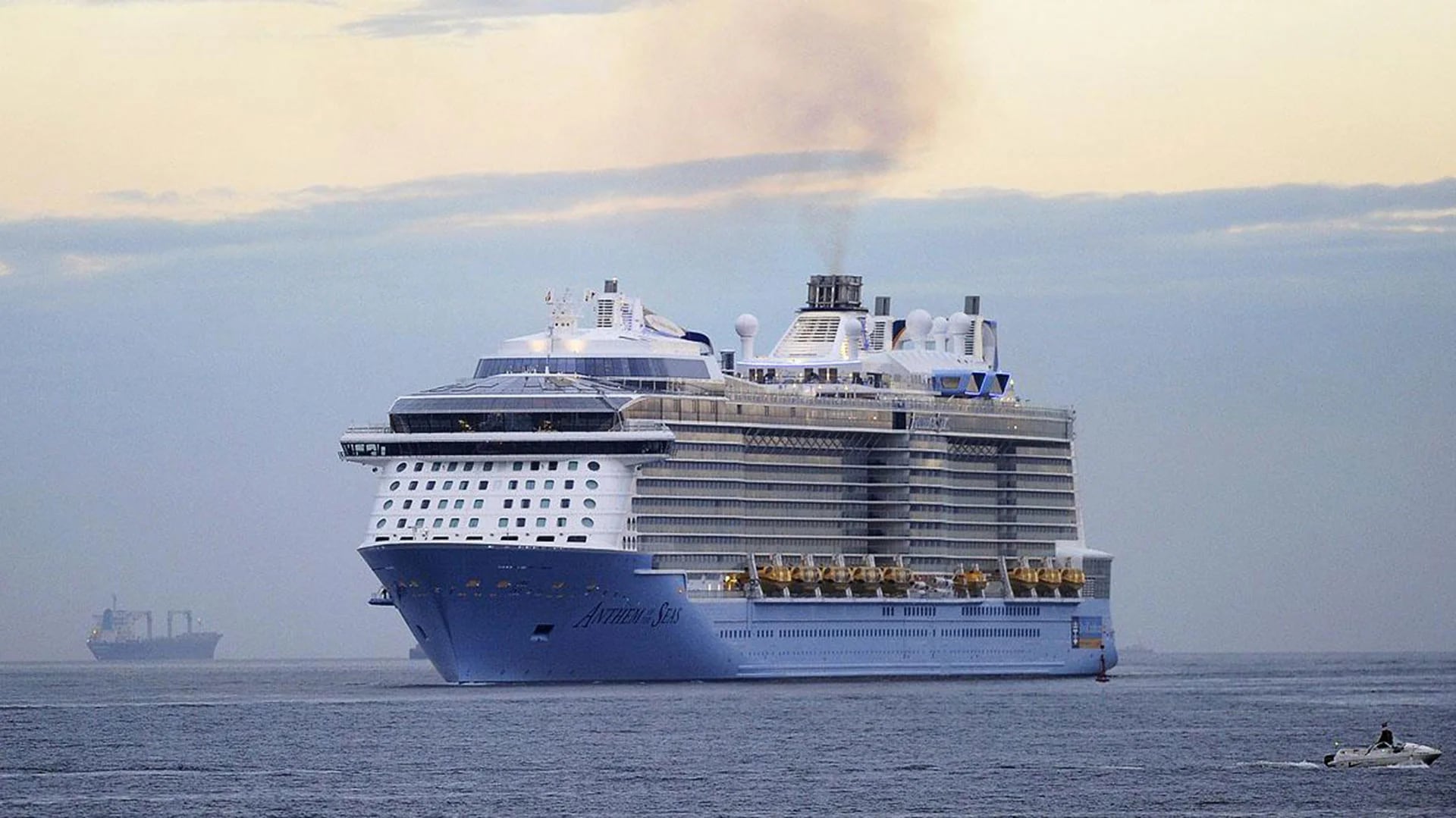 Anthem of the Seas, el monumental crucero de Royal Caribbean que debió regresar a puerto luego de otra tragedia (AFP)