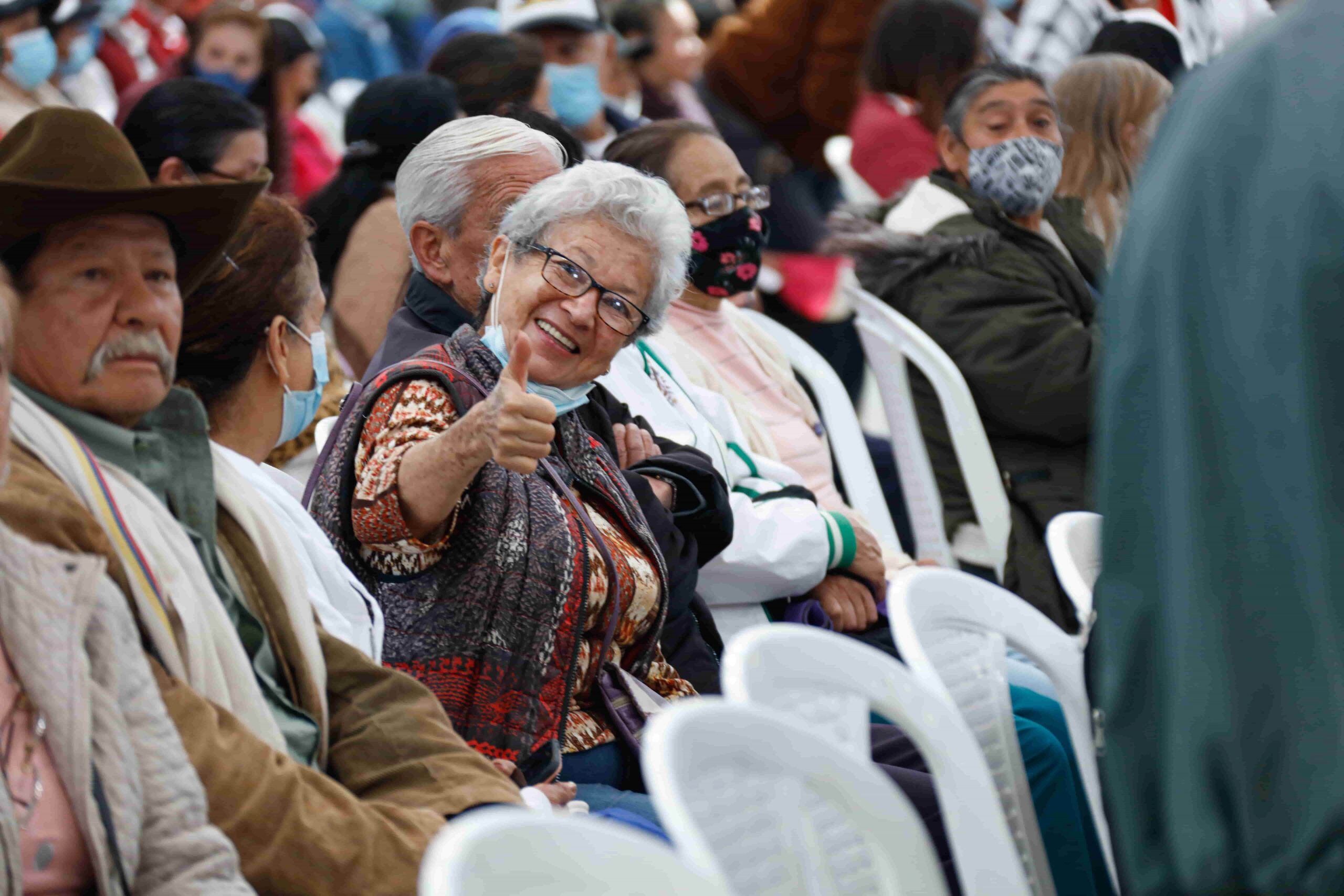 Los beneficiarios del programa en todo el país recibirán 80.000 pesos, y quienes residen en Bogotá tendrán, adicionalmente, 50.000 pesos, gracias al convenio de cofinanciación con la Alcaldía Mayor - crédito Prosperidad Social