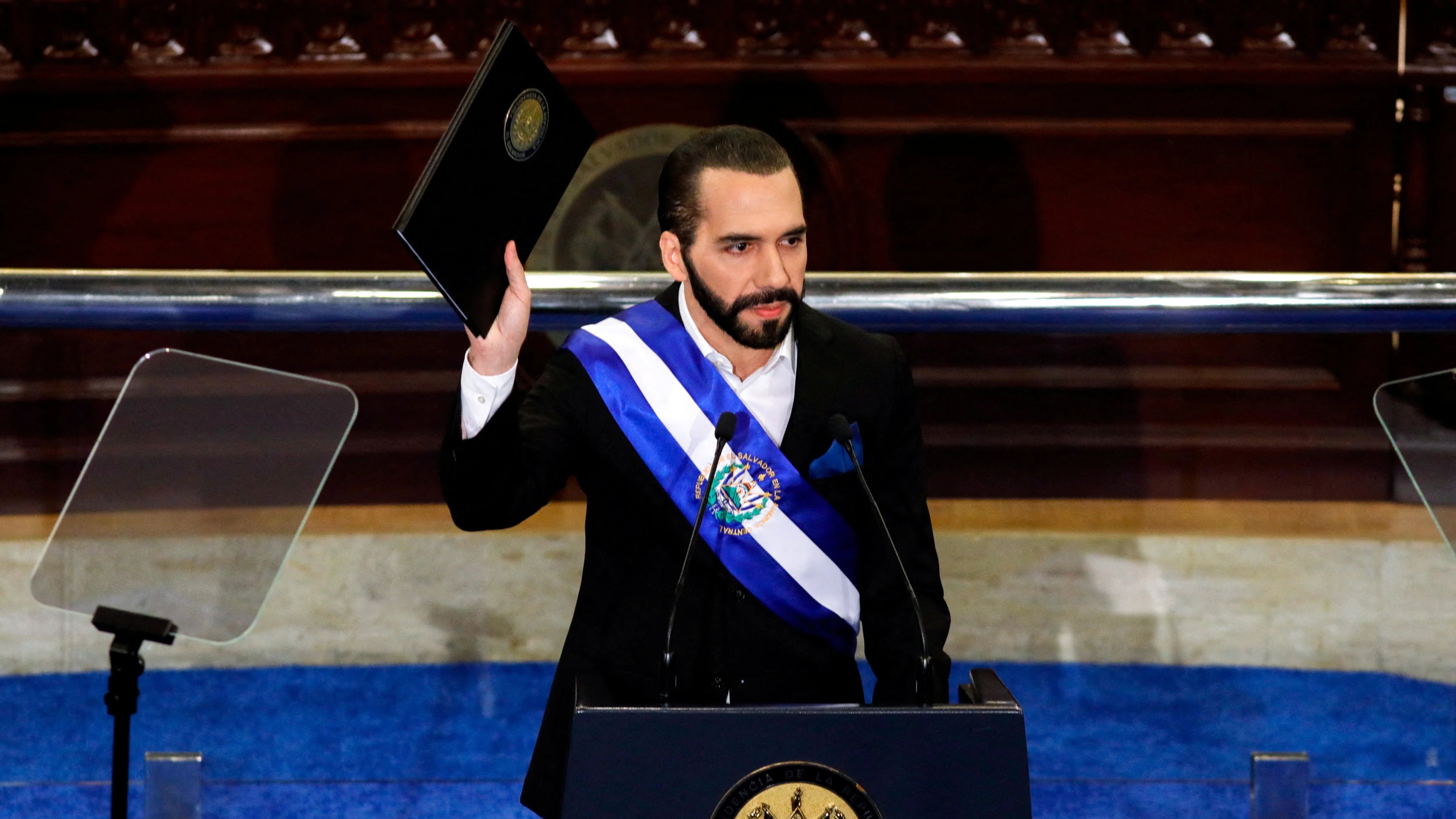 El mandatario salvadoreño en un discurso por su cuarto año de presidencia (Reuters)