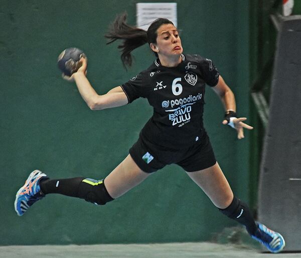 Luciana Salvadó, jugadora argentina de handball que estaba en pareja con Augusto Cozzi, ahallado fallecido en España