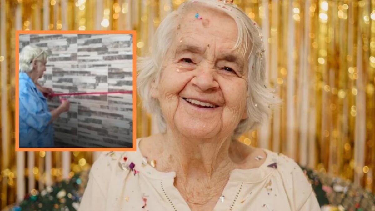 Cumple su sueño de tener casa propia a sus 89 años y su reacción se vuelve viral  