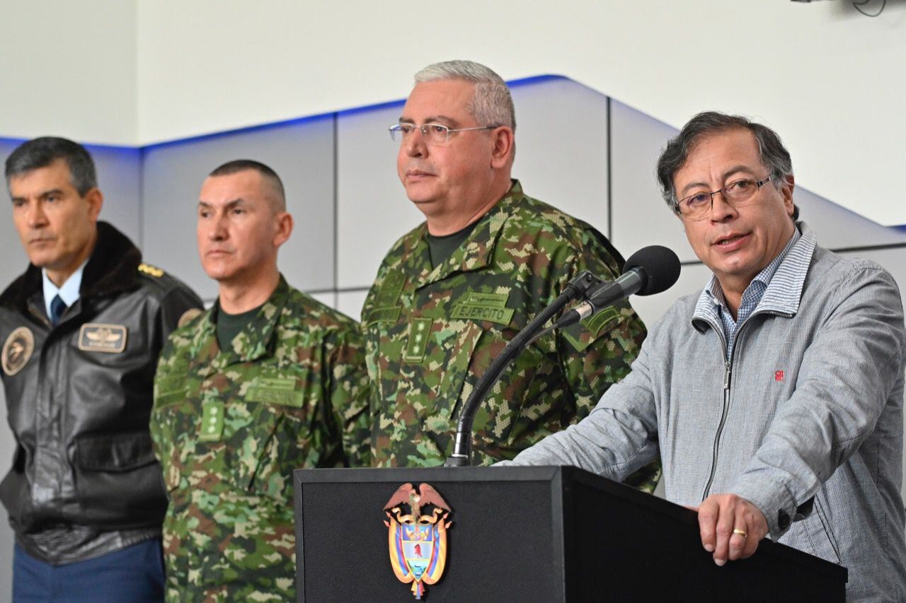Declaración del Presidente Gustavo Petro, al término del Consejo Extraordinario de Seguridad en Bogotá, donde confirmó que el Ejército no se retirará del Cauca. FOTO: Presidencia.