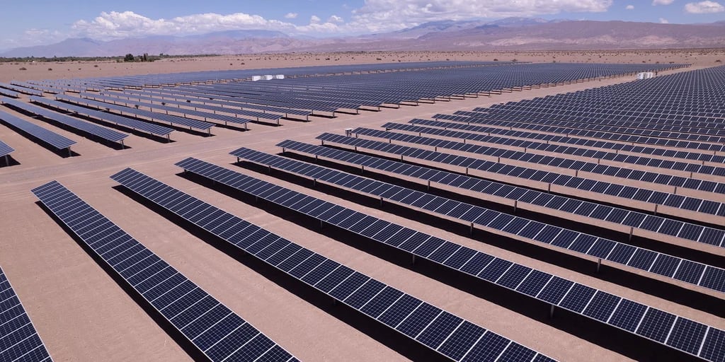 Stellantis invirtió USD 100 millones la empresa argentina de energías renovables 360Energy Solar