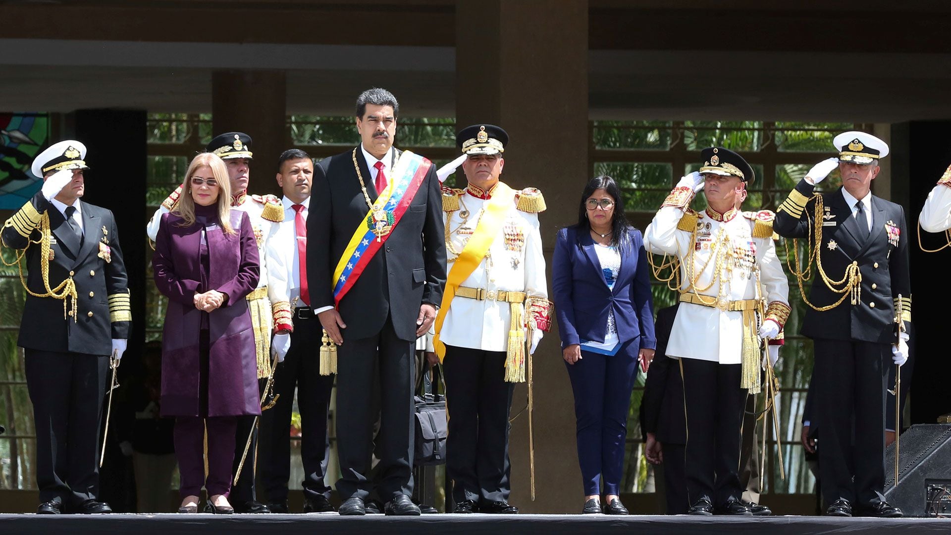 Nicolas Maduro presidió el desfile militar del Día de la Independencia de Venezuela un día después de que se conociera el “informe Bachelet” en el que quedó en evidencia la brutalidad de su régimen (Reuters)