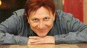 Natalia Parés Vives, a los 68 años, la primera jugadora trans que tuvo el ajedrez.