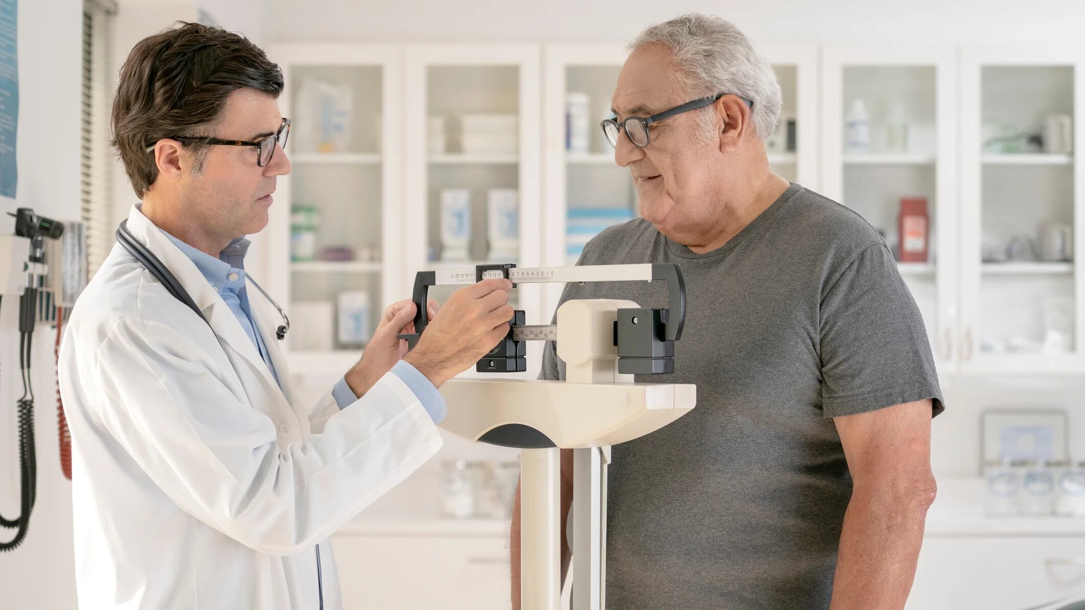 Se debería tener en cuenta que el aumento en el consumo de fármacos para la obesidad resultará en más costos para los sistemas de salud (Getty Images)