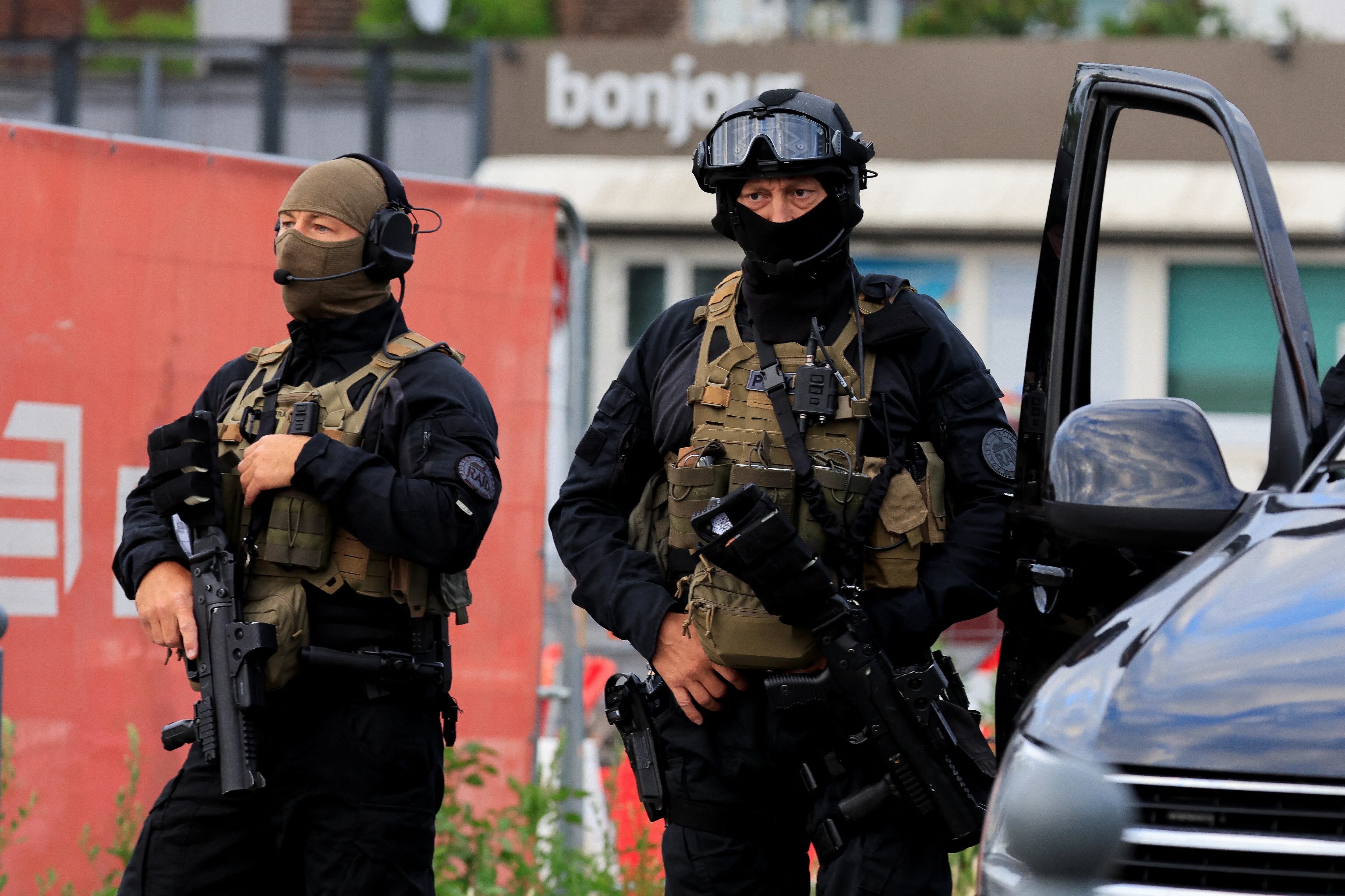 El gobierno francés busca ampliar la autoridad policial a través de la tecnología (REUTERS/Pascal Rossignol Rossignol)
