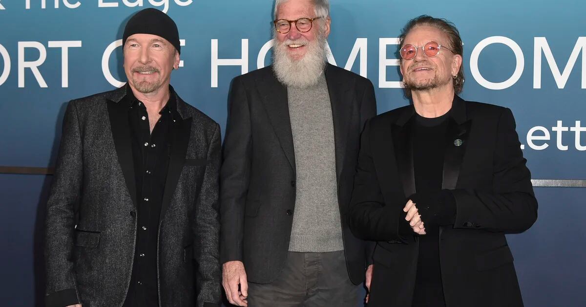 Conclusion: U2 mixes strangely with David Letterman
