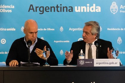 Horacio Rodríguez Larreta y Alberto Fernández (Foto: Franco Fafasuli)