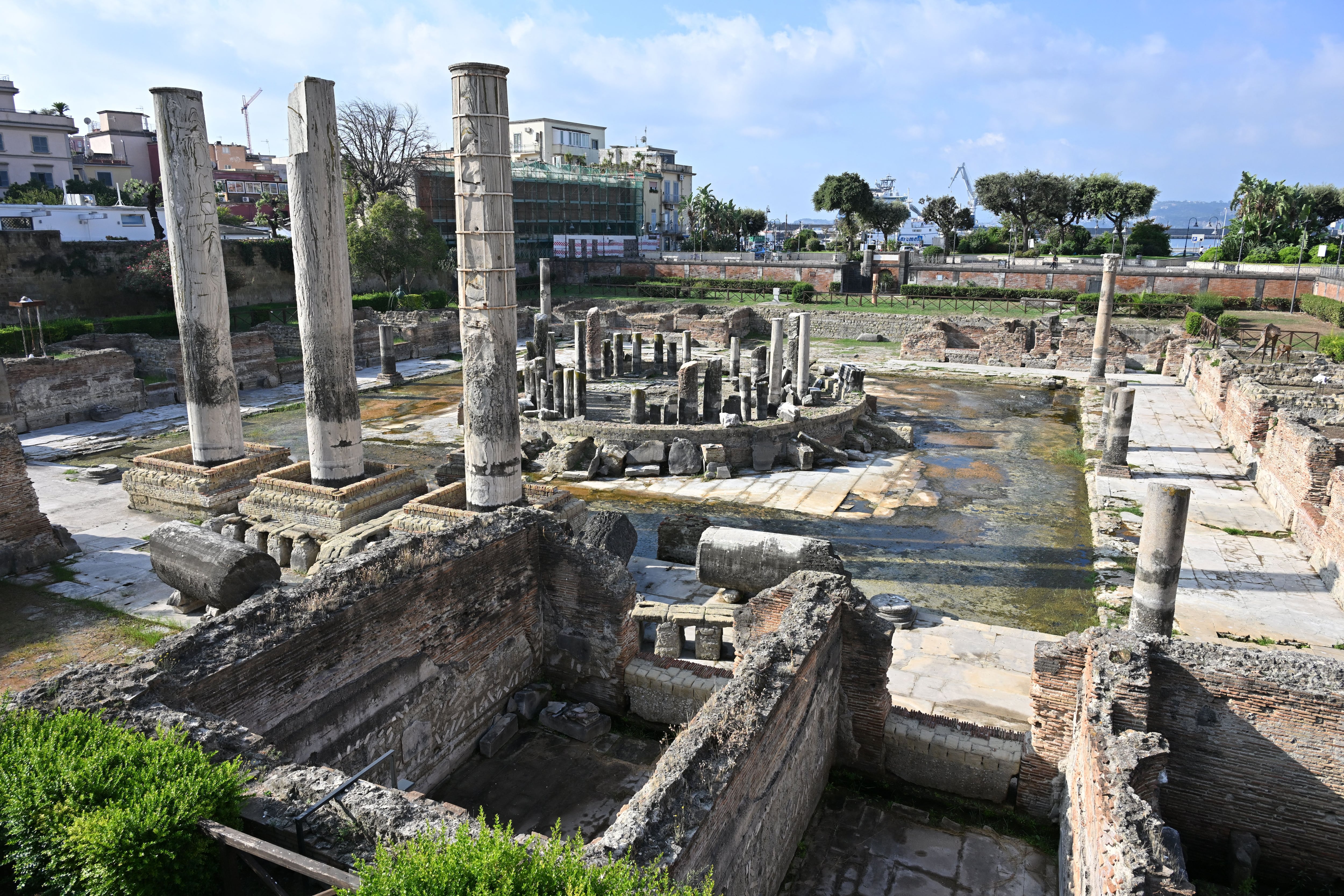 Templo de Serapis en los Campos Flegreos (AFP)