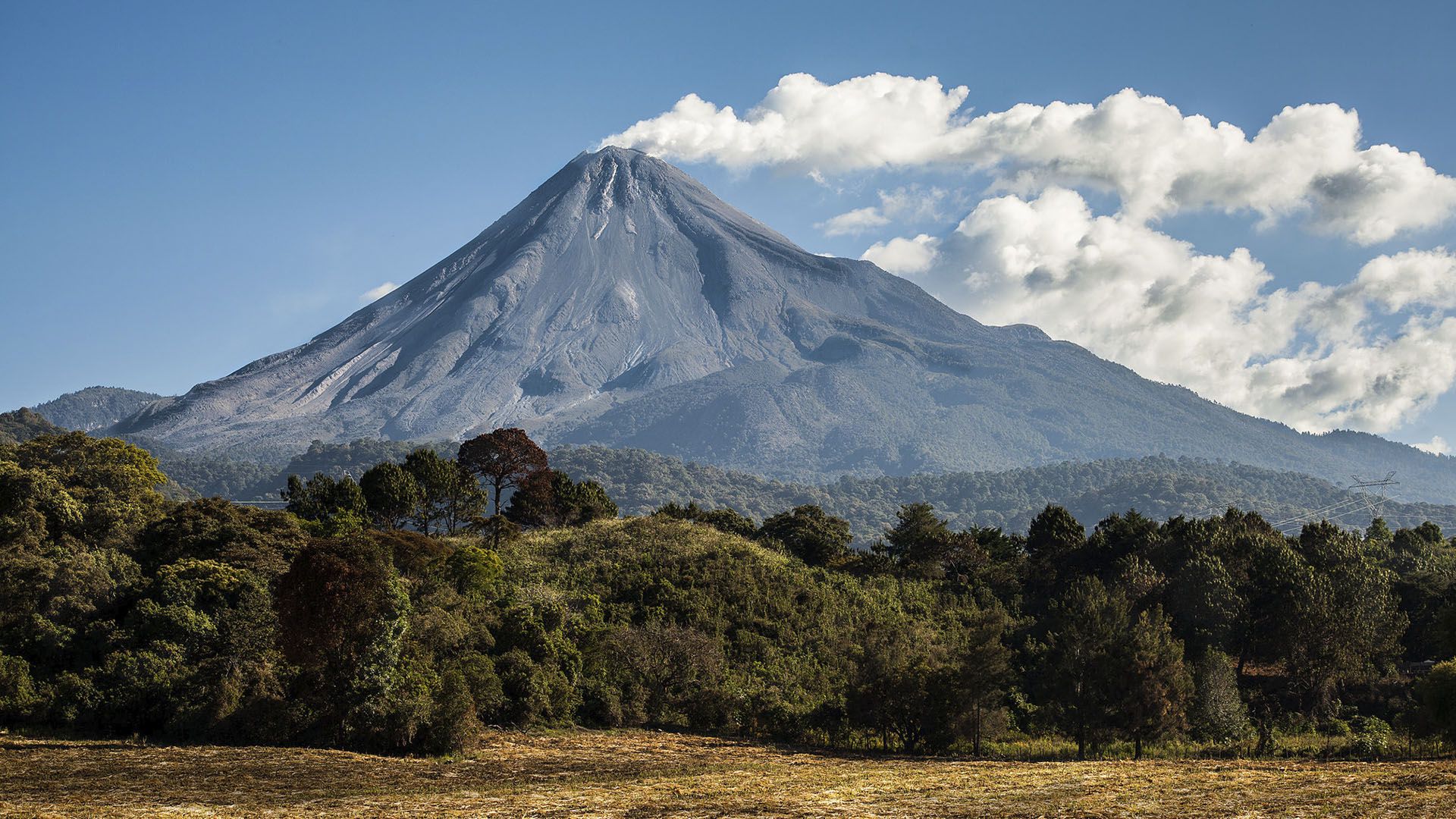 Volcan de Colima (Foto: Twitter@@ferbstone)