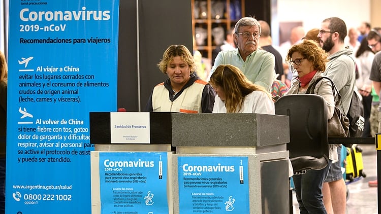 Así está el aeropuerto de Ezeiza (Foto: Gustavo Gavotti)