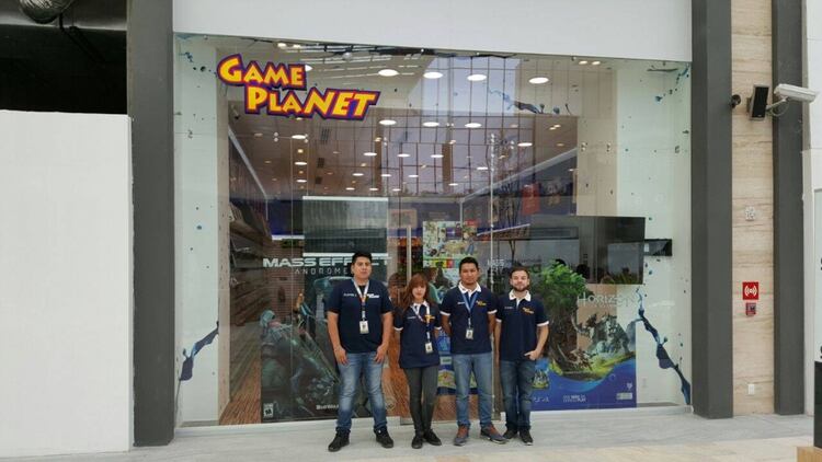 GamePlanet es la empresa pionera en venta legal de videojuegos, sus orígenes se remontan a 1995 cuando los hermanos Marco Polo y Abrabahm Bautista crearon GameExpress (Foto: Facebook GamePlanet)