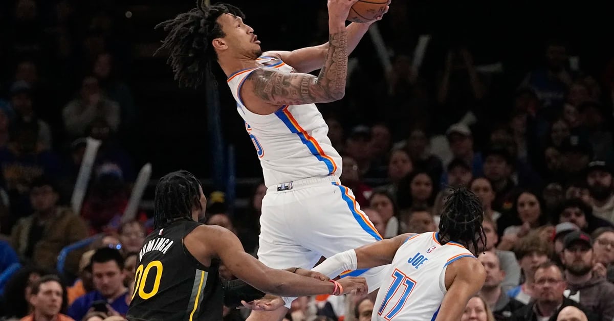 Gilgeous-Alexander leads Thunder to defeat Warriors
