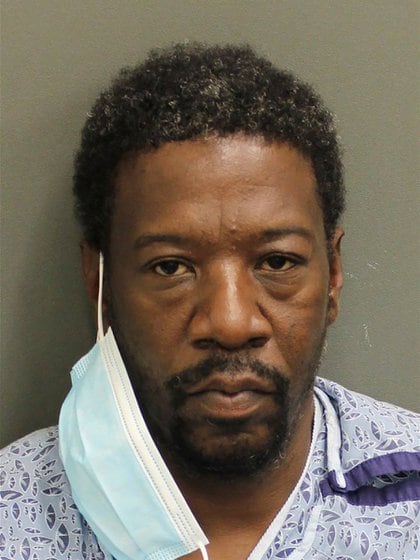 Aaron Glee Jr.fue arrestado bajo la sospecha de doble homicidio (Foto: Orange County Corrections/Handout via REUTERS)